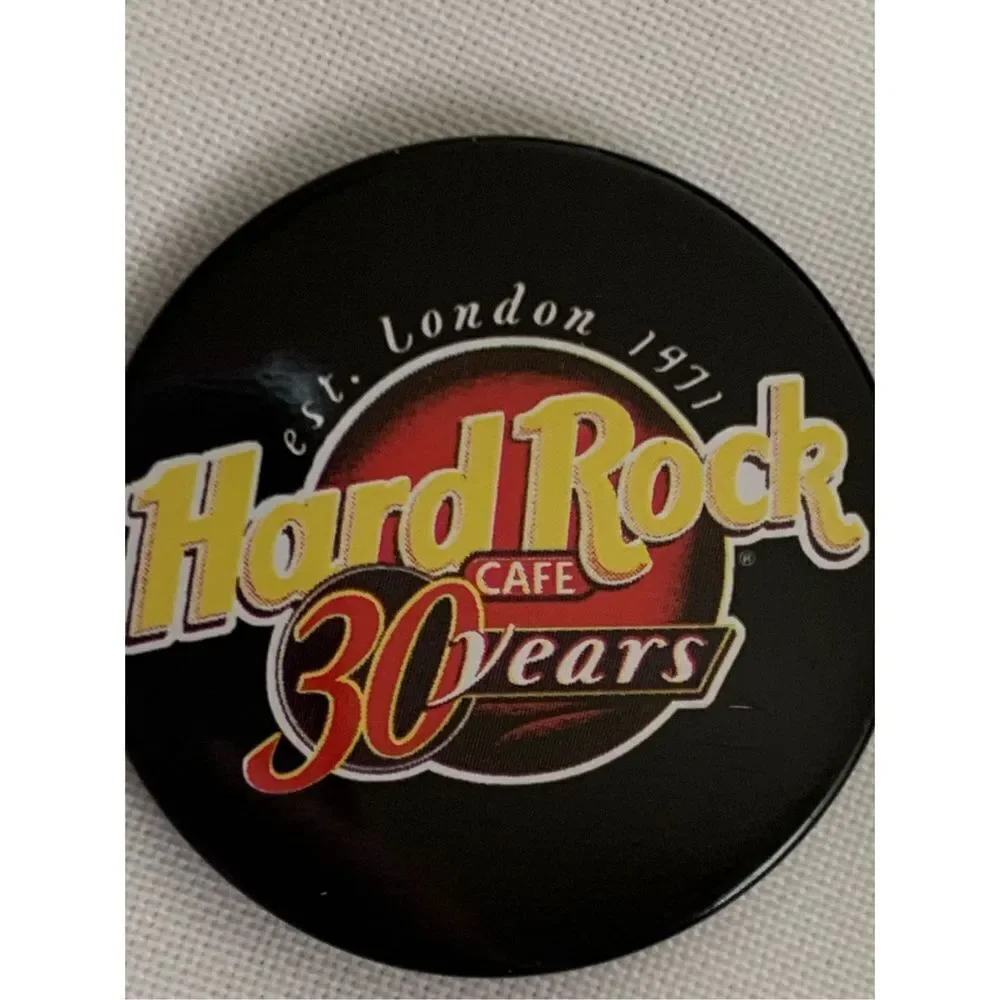 Vintage Hard Rock Cafe Pin‎